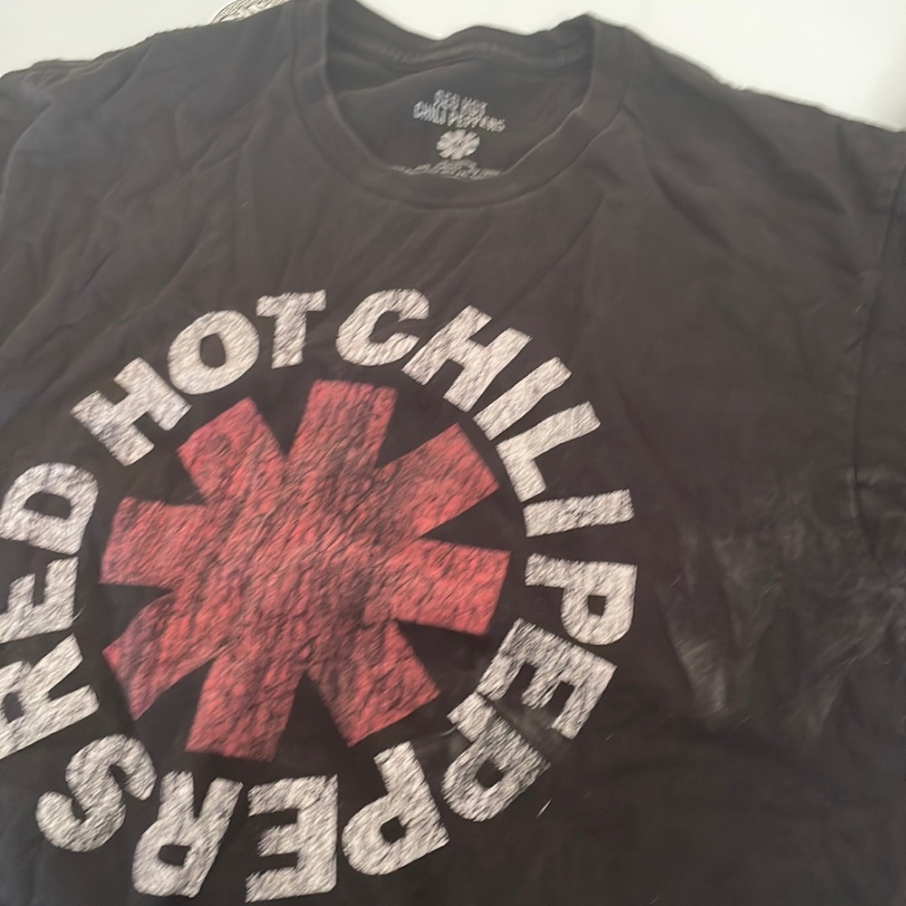 Medium red hot chili shirt